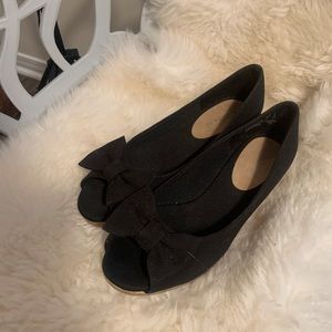American Eagle Suede Wedge Heels w/ Bow